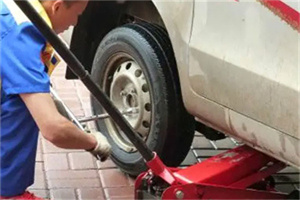 罗甸附近拖车24小时服务热线电话
